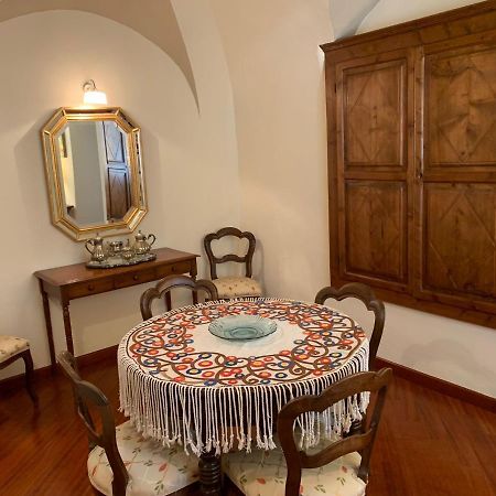 Casa Di Marzi Lägenhet Aosta Exteriör bild